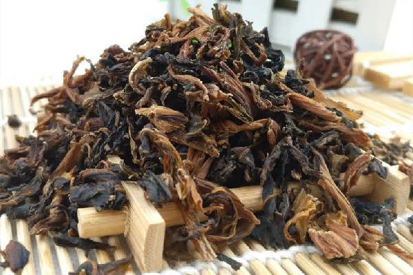 梅干菜怎么挑选 梅干菜买整颗还是碎的